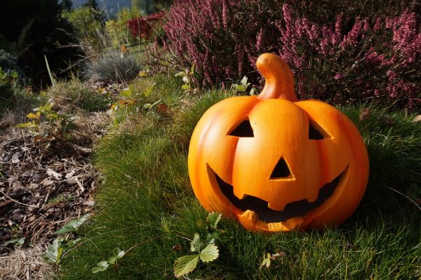 ハロウィンの意味って？仮装する意味やかぼちゃの理由とは？