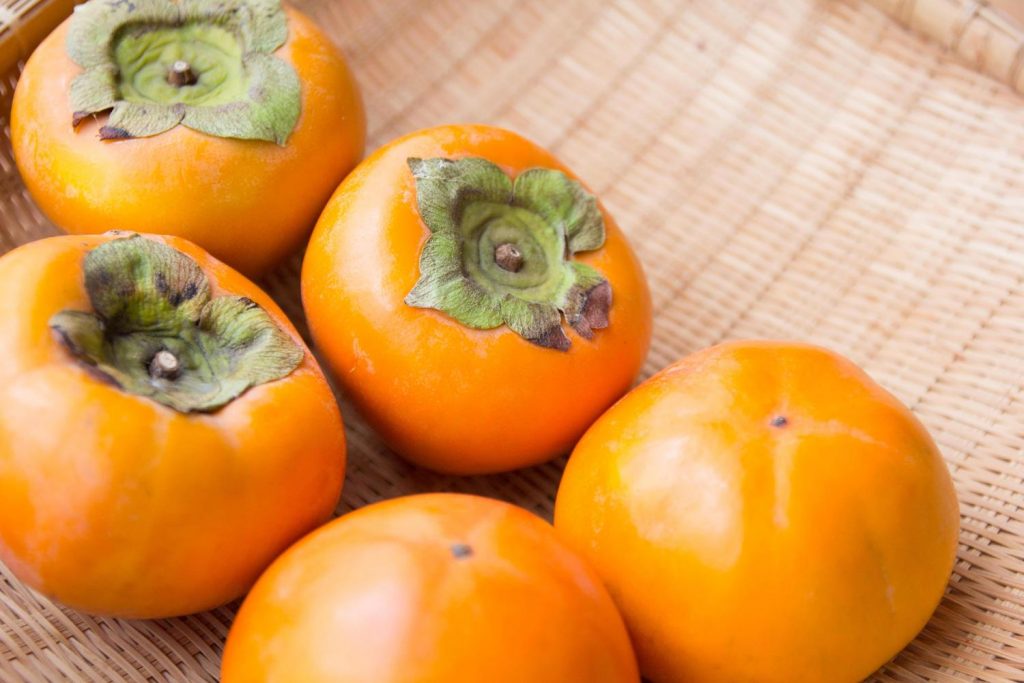 美味しい柿の見分け方や切り方とは 柿を長持ちさせるための保存方法